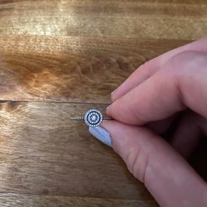 Pandora Elegant Sparkle Ring